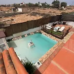 Aloha Con Piscina Villa Triquivijate