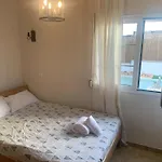 Aloha Con Piscina Villa Triquivijate