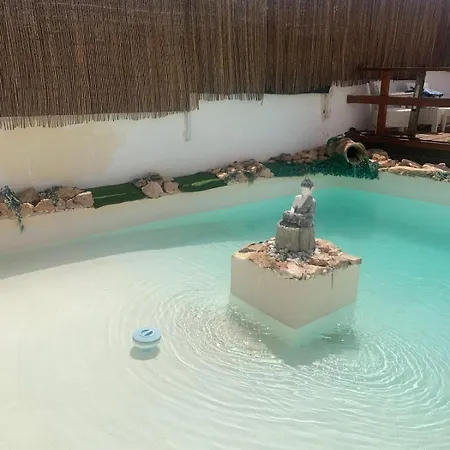 Villa Aloha Con Piscina Triquivijate